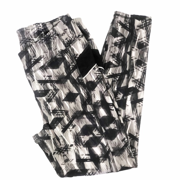 Everlasting Black Abstract Print Athletic Leggings Size Large - Picture 1 of 4
